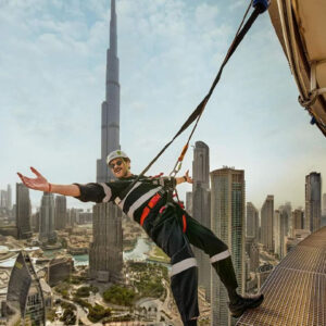 Edge Walk – Sky Views Dubai
