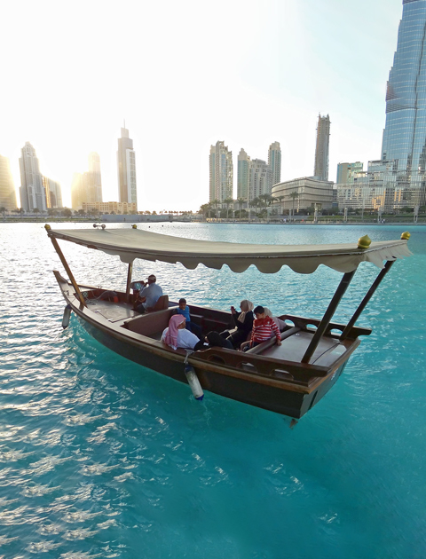 Dubai Fountain Lake Ride