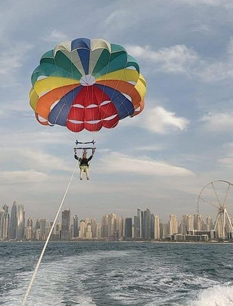 Parasailing Dubai