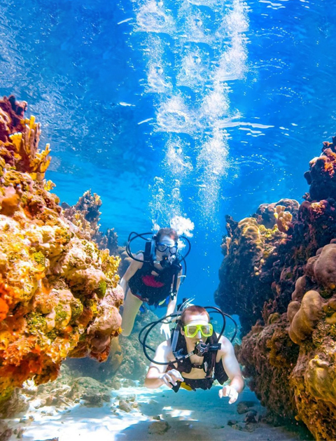 Deep Dive Dubai Indoor Scuba Diving