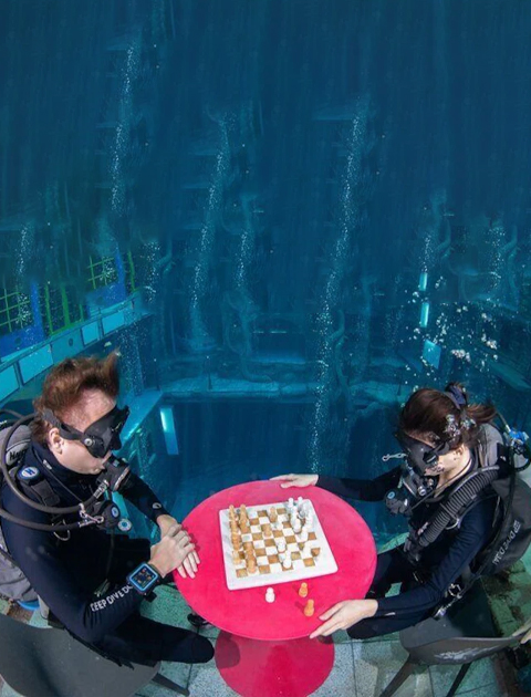 Deep Dive Dubai Indoor Scuba Diving