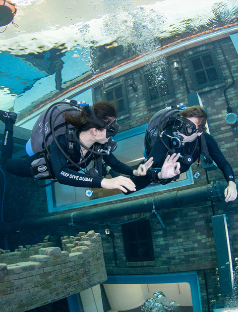 Deep Dive Dubai Indoor Scuba Diving