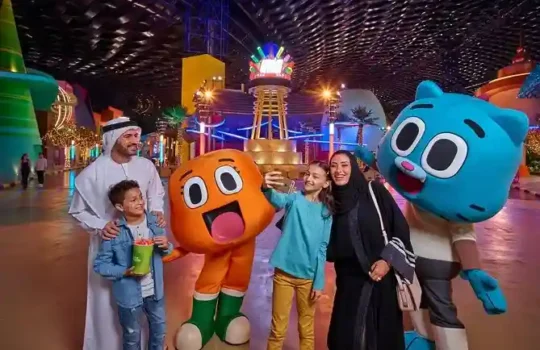 Dubai vs Abu Dhabi: Which Theme Park Hub Wins for Your Family or Group